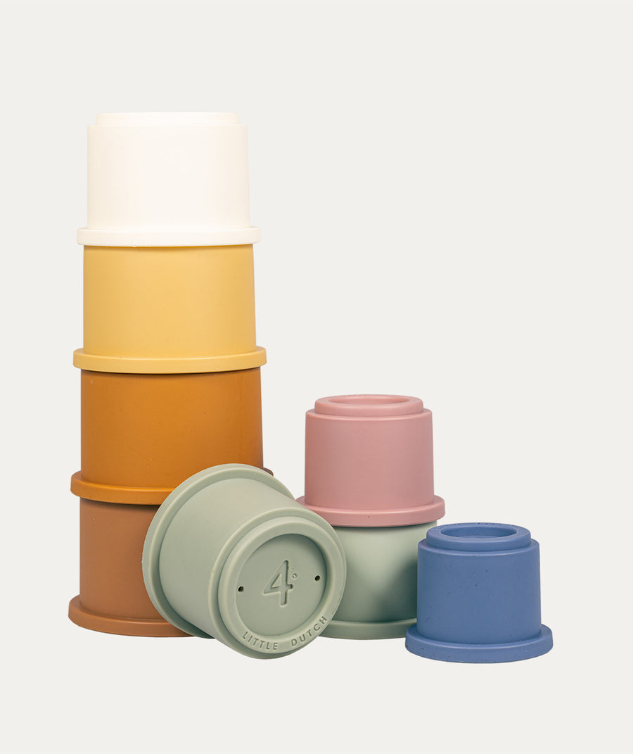 Stacking Cups: Vintage